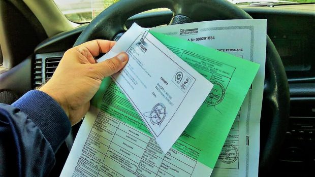 Când ar putea să scadă prețurile la polițele RCA. S-au scumpit în medie cu 70-80%, după falimentul City Insurance
