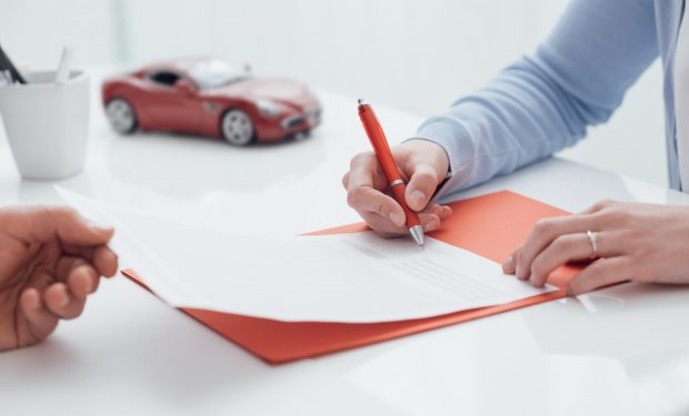 Service-urile auto avertizează că asigurătorul Axeria nu plătește facturile. „Sunt exact practicile pe care le avea Euroins”