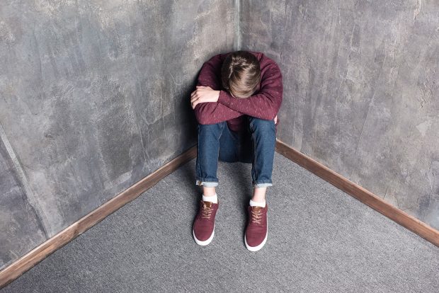 Cum se poate face screeningul depresiei și în ce fel reduce riscul suicidar la adolescenți