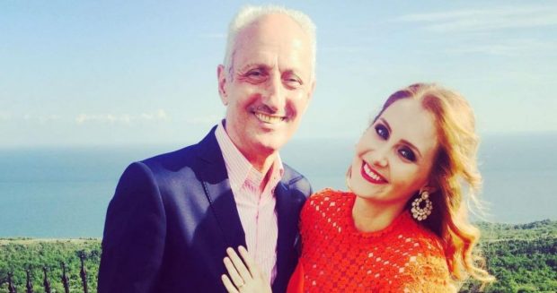 Imagine Stire Tatăl Alinei Sorescu face primele declarații despre presupusul divorț dintre artistă și Alexandru Ciucu. „Sunt bine toți” | 2review.ro