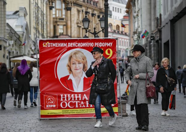 Au început alegerile parlamentare din Rusia. Candidaturile principalilor opozanți, blocate