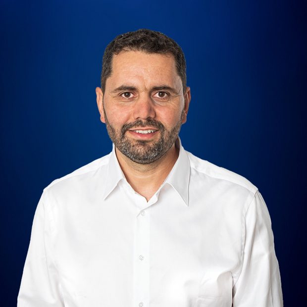 Un politician din Brăila a obținut ordin de protecție împotriva soției, după ce a acuzat-o că l-a bătut