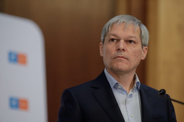 Dacian Cioloș: „PNL n-a propus niciun premier, iar președintele Iohannis m-a desemnat pe mine, dând un semnal clar pentru refacerea coaliției”
