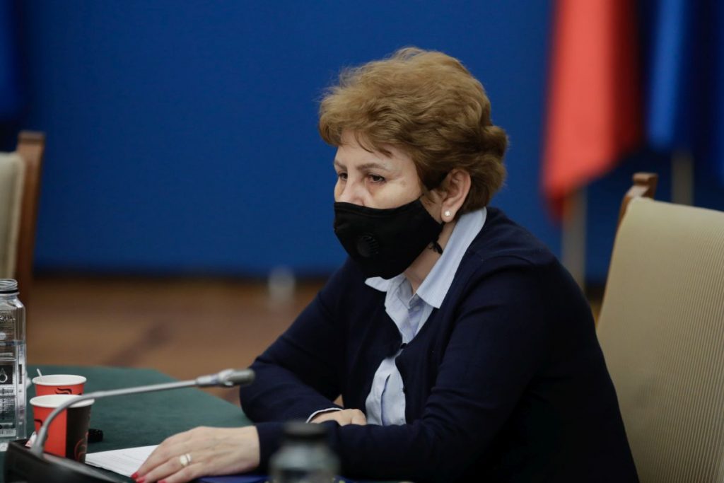 Avertismentul șefei INSP: „În noiembrie, putem ajunge la 25.000 de cazuri pe zi. Mergeți și vaccinați-vă”