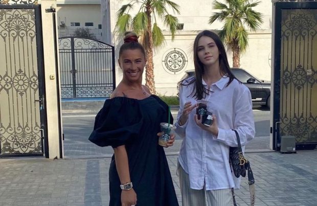 Ce afacere și-a făcut Rebecca Dumitrescu, fiica cea mare a Anamariei Prodan Reghecampf