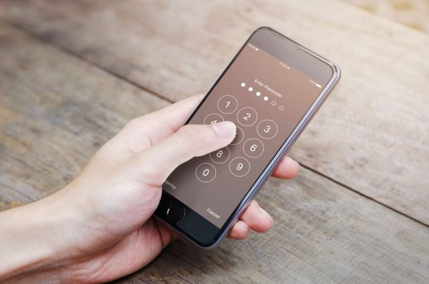 Blocarea telefonului – care sunt cele mai sigure moduri în care îți poți proteja telefonul