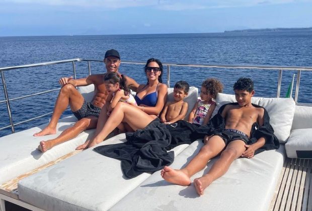 Cristiano Ronaldo și Georgina Rodriguez vor avea gemeni. Fotbalistul a făcut anunțul pe Instagram