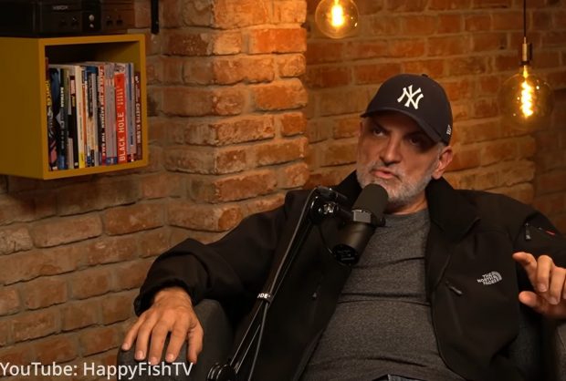 Damian Drăghici, despre momentul emoționant în care le-a cântat vecinilor de pe balcon: „Am învățat o lecție”