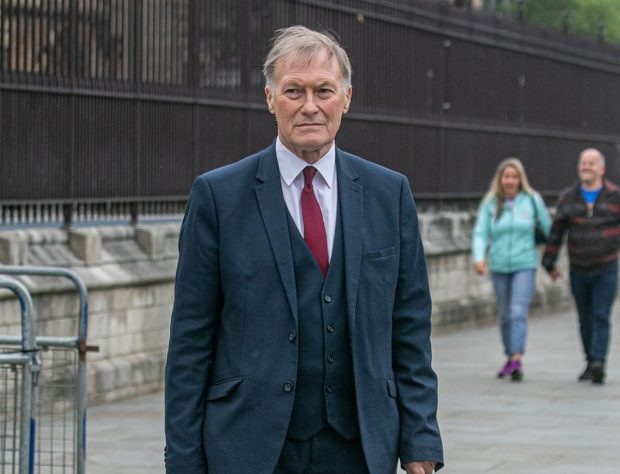 Un deputat britanic a murit după ce a fost înjunghiat în timpul unei audiențe de la o biserică