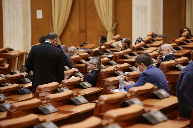 Achizițiile publice făcute în pandemie de Ministerul Sănătății, verificate de o comisie specială a Parlamentului