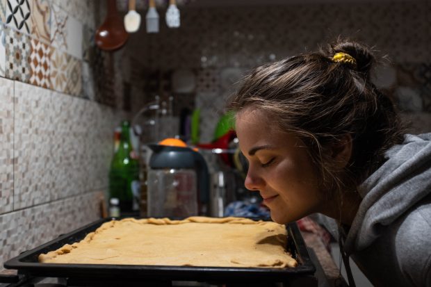 Jurnalul unei adolescente care se confruntă cu o tulburare alimentară: „Prăjiturile mamei îmi amorțesc fricile”