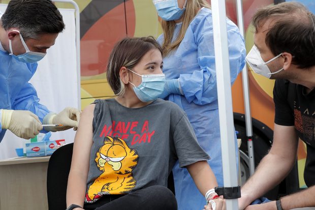 „Dacă părinții sunt adepții vaccinării, copiii vor urma asta”, explică un psiholog despre mesajele profesoarei din Botoșani
