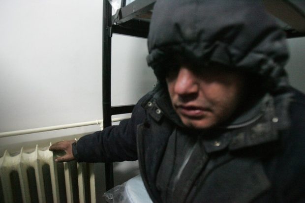 Zeci de mii de bucureșteni riscă să rămână fără apă caldă și căldură. Directorul CET Vest Energo: „Nu mai am gaz”