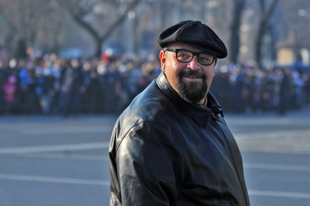 Ce ne spun sondajele comandate de Primăria Sectorului 5 despre încrederea cetățenilor în echipa Piedone: 48% cred că direcția este greșită