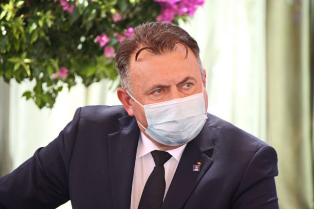 Nelu Tătaru: „Suntem pe primul în Europa și în lume la decese, pentru că majoritatea populaţiei refuză singura armă pe care o avem”