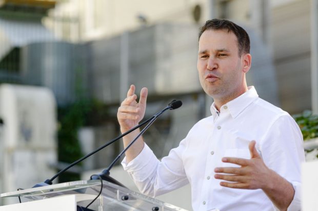 Rise Project: Numele lui Robert Negoiță, în „Pandora Papers”. Șef peste o rețea de companii offshore cu afaceri de zeci de milioane de euro