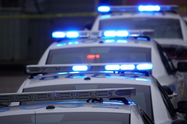 Trei persoane au murit în urma unui atac armat dintr-un oficiu poștal din SUA