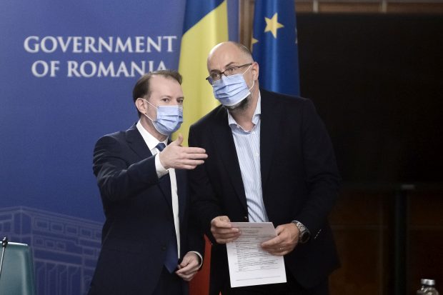 Pensiile speciale ale primarilor, o nebuloasă de 600 de milioane de lei. Edilii ar putea primi banii, deși partidele s-au lăudat că-i taie