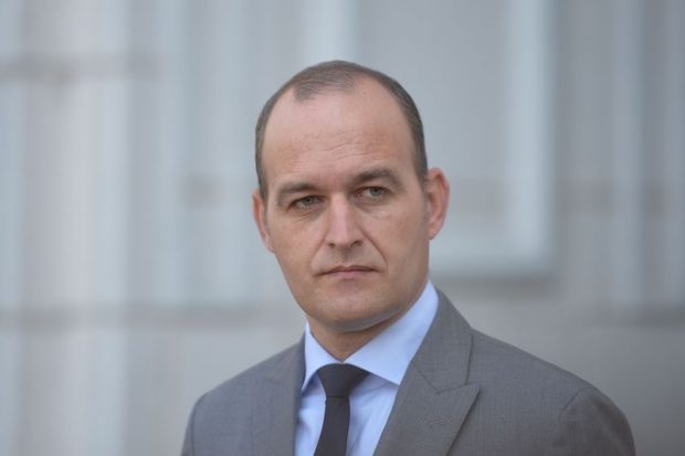 Parlamentarii PNL vor fi prezenți la votul privind Guvernul Cioloș, dar nu vor vota