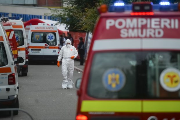 Mesaj MAI, după cel mai sumbru bilanţ COVID: „În România, astăzi, la fiecare trei minute, cineva drag este răpus de COVID-19”