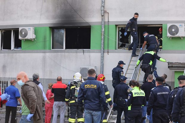 Comisia Europeană transmite condoleanțe după incendiul de la spitalul din Constanța, unde șapte pacienți au murit