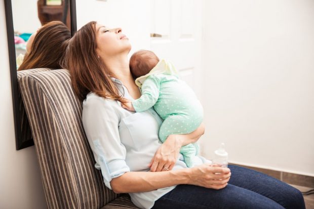 8 modalități prin care o proaspătă mamă poate cere ajutorul
