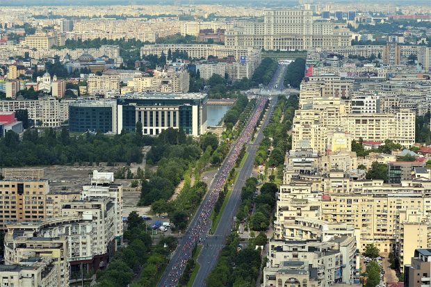 La Maratonul București, care se va desfășura fizic în 30-31 octombrie, va fi disponibil un centru de testare pentru participanți