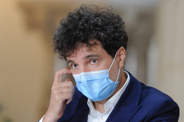 Nicușor Dan, despre căldura din locuințele bucureștenilor: „În 2-3 ani o să fie mult mai bine”
