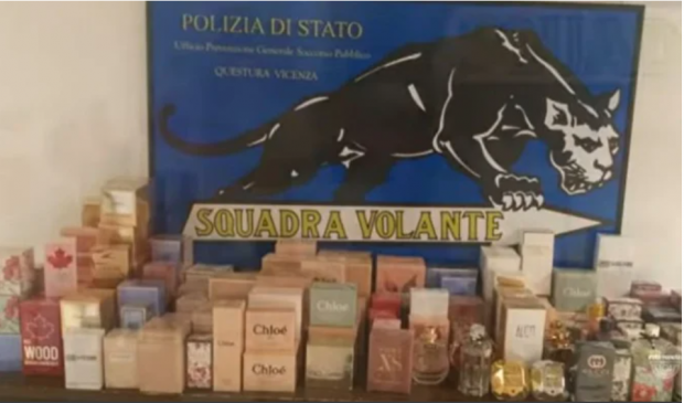 Un român a fost urmărit și arestat în Italia, după ce a furat 150 de sticle de parfum