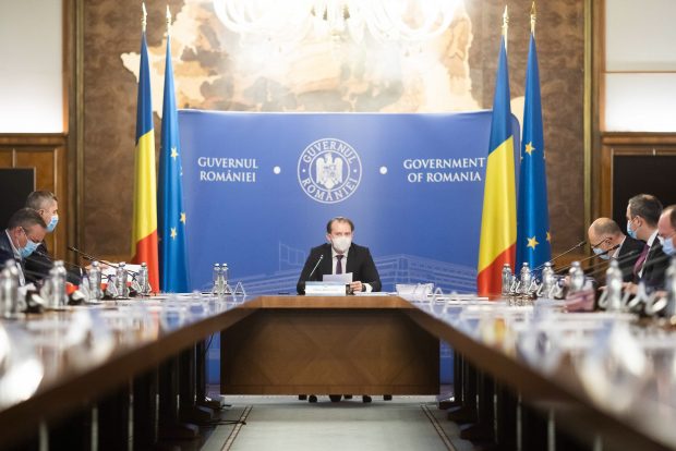 Campionii Anghel Saligny. Firma cu 70 de contracte de consultanță, în valoare de 300.000 de euro, câștigate pe programul de investiții