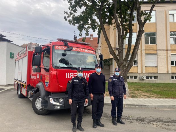 ISU Timiș trimite o autospecială de pompieri la un spital din Timișoara, după ce managerul a solicitat-o, de frica incendiilor