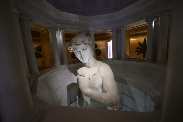 Statuia lui David de Michelangelo, acoperită la Dubai pentru a nu ofensa islamiștii. Istoric: „O umilinţă inedită”