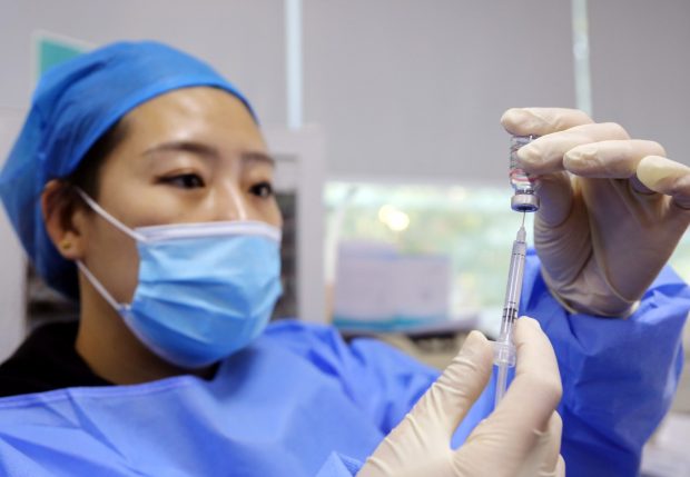 China începe vaccinarea anti-COVID a copiilor de 3 ani. 76% din populație e imunizată cu schema completă