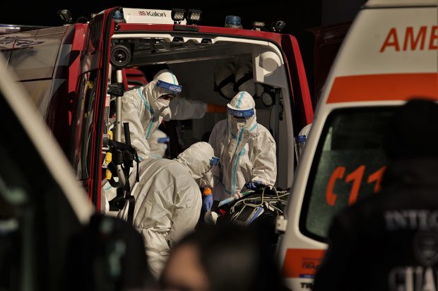 Coronavirus în România, 21 noiembrie. Numărul pacienților COVID internați, în scădere