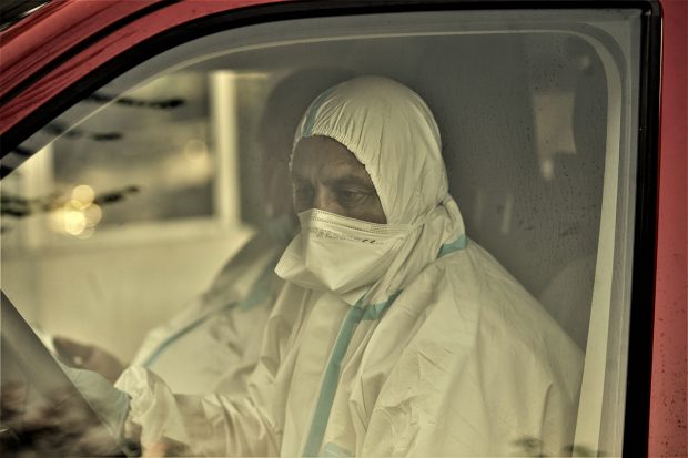 Bilanț COVID. 11.725 de noi cazuri după un număr mai scăzut de teste. 381 de decese în ultimele 24 de ore