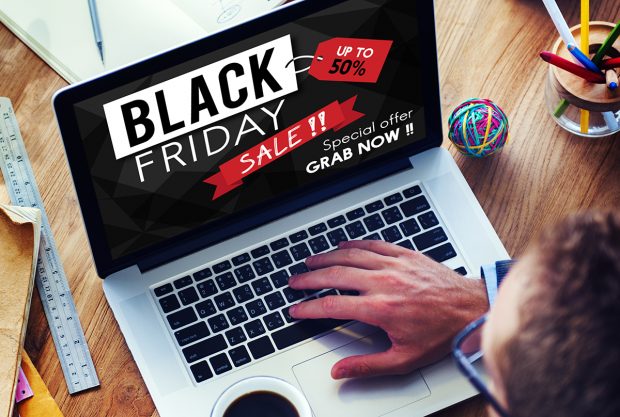 Trei exemple despre cum arată, de fapt, unele reduceri de Black Friday 2021. La ce trebuie să fii atent ca să nu te păcălești la promoții