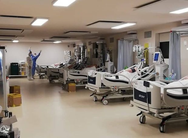 Cum ajung 50.000 de români să se uite la un spital plin cu pacienți COVID, iar lor să li se spună că e gol