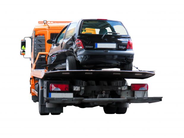 5 situații în care ai nevoie de servicii de tractări auto