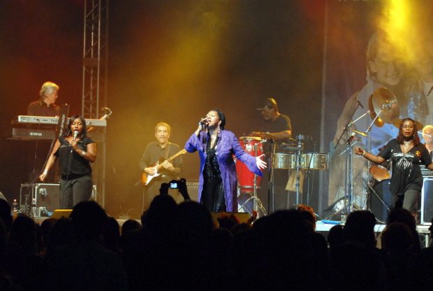 Concert de record mondial: show-ul Boney M la București, reprogramat pentru a cincea dată diferită