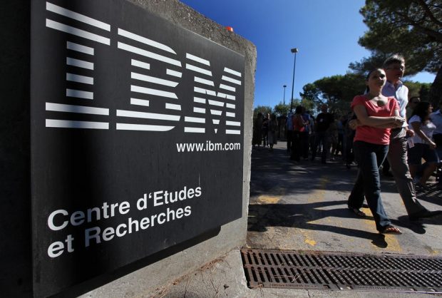 IBM le dă ultimatum angajaţilor din SUA să se vaccineze anti-COVID. Ce se întâmplă cu cei care refuză