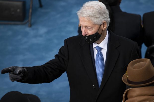 Fostul președinte american Bill Clinton, internat la terapie intensivă