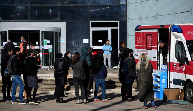 Număr fără precedent de decese asociate COVID-19 raportate de Bulgaria și Ucraina