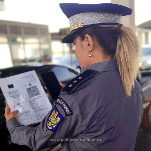 Trei bulgari au fost depistați la frontieră încercând să intre în România cu teste COVID-19 false