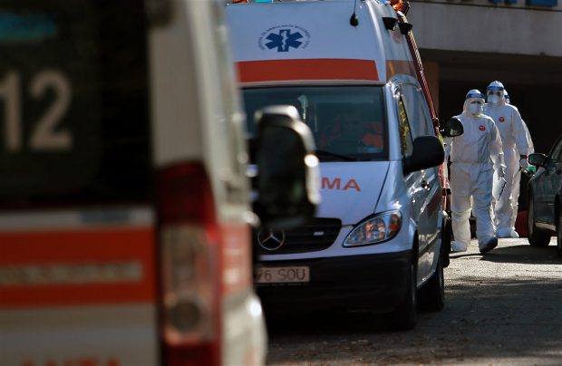 500 de persoane au sunat la Ambulanța Capitalei în noaptea de Revelion