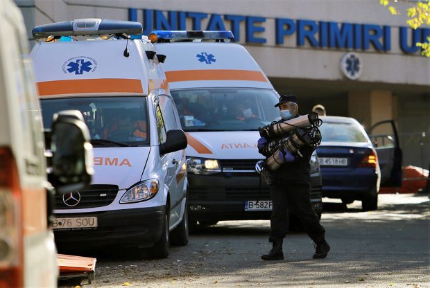 Cel mai mare număr de paturi libere la ATI din ultimele două luni. 27 de locuri în toată țara, doar unul în București
