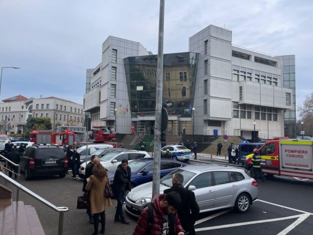 Alertă la Judecătoria Medgidia și Curtea de Apel Constanța. Clădirile, evacuate în urma unui apel la 112