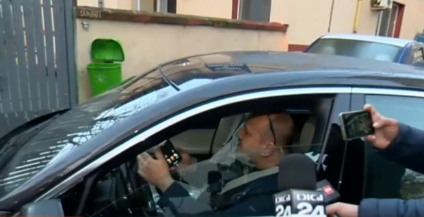 Managerul SJU Ploiești a fost oprit la poarta secției care a luat foc: „E spitalul unde sunt director. Lăsaţi-mă să intru!”