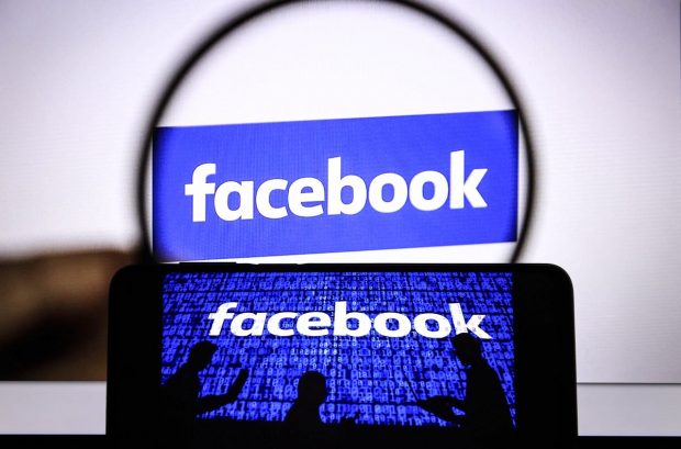 Noi probleme pentru Facebook: Sute de persoane se plâng că rețeaua de socializare nu funcționează