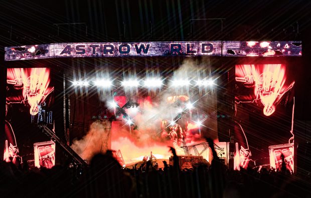 Cel puțin 8 decese și zeci de răniți după o busculadă la un festival muzical din SUA