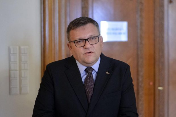 Ministrul muncii a semnat ordonanțele pentru creșterea alocațiilor și mărirea pensiilor